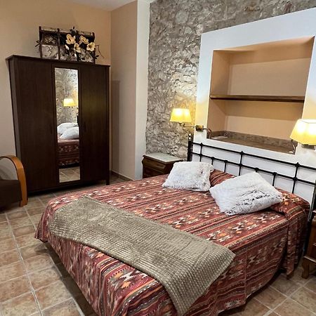 Апартаменты Apartamento Masferrer Ля Эскала Экстерьер фото